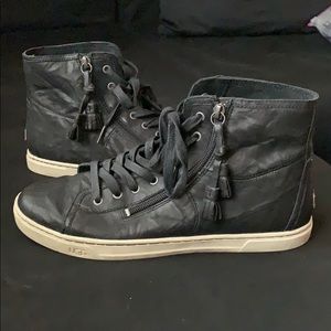 UGG Blaney Black High-Top Sneaker 10M